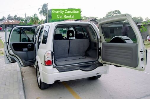 Suzuki Grand Vitara - view 4